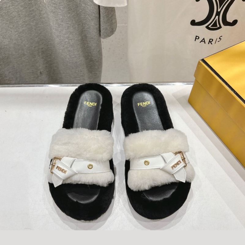 ch**an D*or slippers